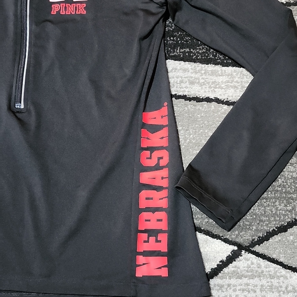 VINTAGE VS PINK 2016 REFLECTIVE TRIM HALF-ZIP NEBRASKA COLLEGIATE SHIRT JACKET - Picture 9 of 15